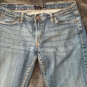 Levi’s 524 Jeans